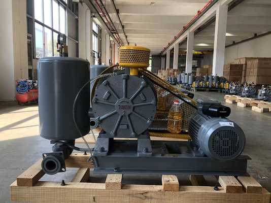 HC 0.59m3 / นาที 0.5kgf / Cm2 ขนาด DN32 เครื่องเป่าลมแบบโรตารี่ 0.75KW